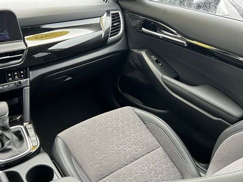 Certified 2025 Kia Seltos X-Line AWD/4WD image 17