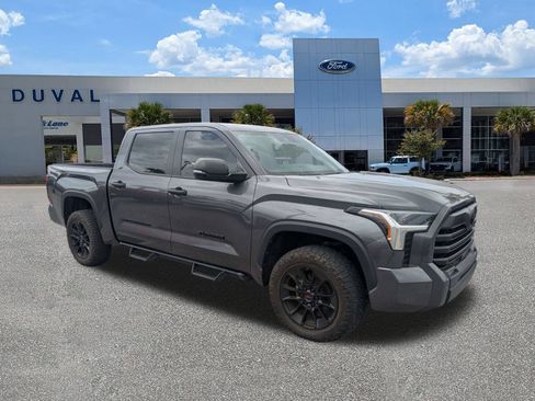 Used 2024 Toyota Tundra SR5 w/ SR5 Convenience Package AWD/4WD image 2