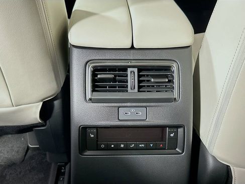 New 2026 MAZDA CX-90 Plug-In Hybrid w/ Premium Plus AWD/4WD image 27