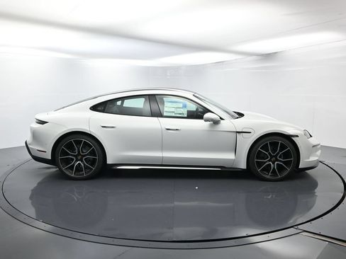 Certified 2025 Porsche Taycan AWD/4WD image 16