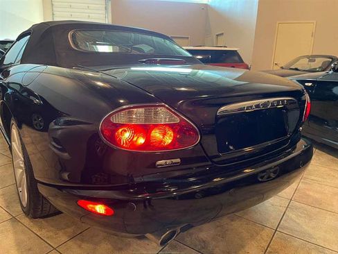 Used 2006 Jaguar XK8 Convertible RWD image 36