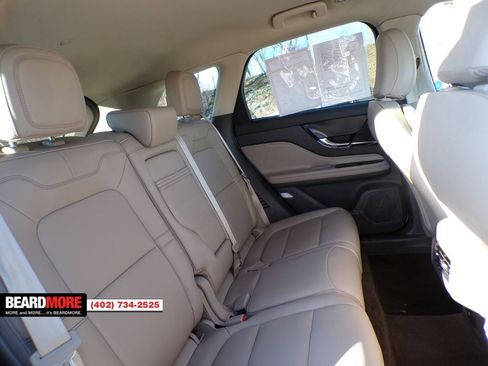 Used 2021 Lincoln Corsair Standard w/ Rear Removable Package Tray image 23