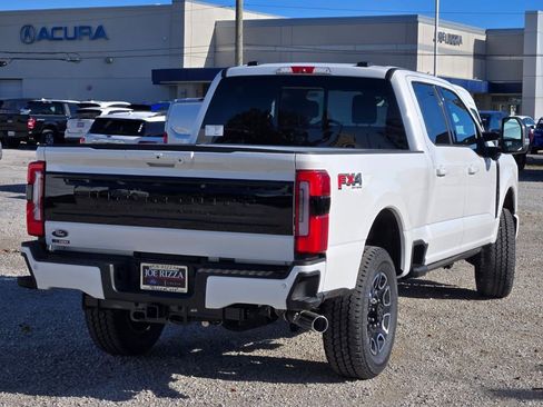 New 2026 Ford F350 Platinum w/ FX4 Off-Road Package image 10