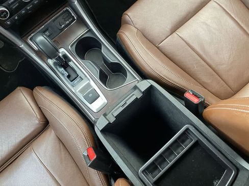 Used 2019 Subaru Ascent Touring w/ Popular Package #3 image 27