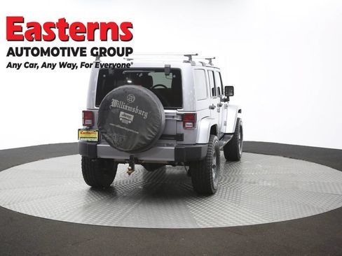 Used 2017 Jeep Wrangler Unlimited Sahara w/ Max Tow Package AWD/4WD image 41