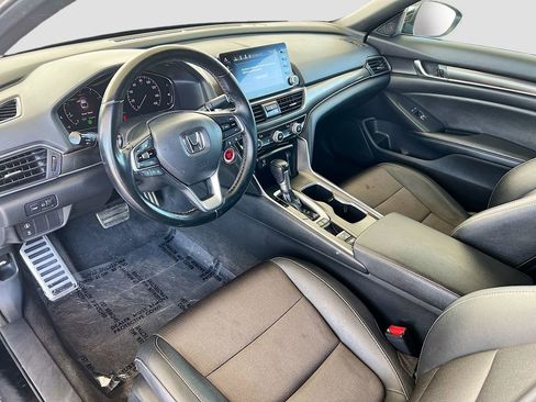 Used 2020 Honda Accord Sport image 9