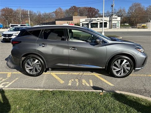 Used 2020 Nissan Murano SL image 9