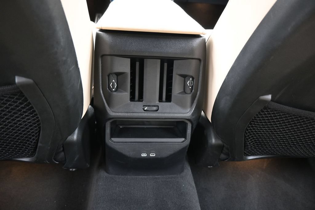 Used 2025 BMW X3 xDrive30i w/ Premium Package AWD/4WD image 39