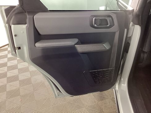 Used 2022 Ford Bronco Everglades AWD/4WD image 12