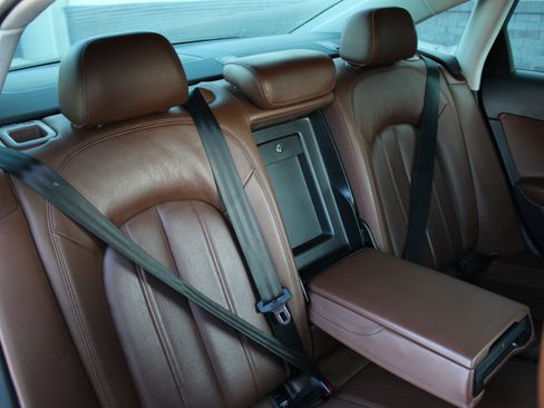 Used 2012 Audi A6 3.0T Premium image 13