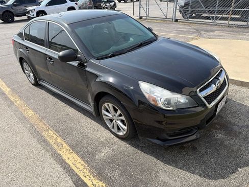Used 2014 Subaru Legacy 2.5i Premium w/ Popular Package #1 AWD/4WD image 4