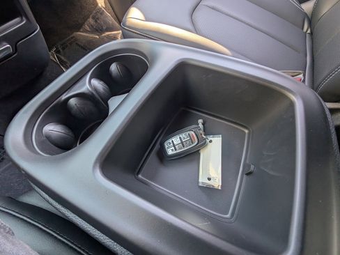 New 2026 Chrysler Pacifica Select w/ S Appearance Package image 34