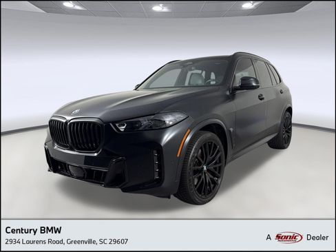 Used 2024 BMW X5 xDrive40i w/ M Sport Package AWD/4WD image 1