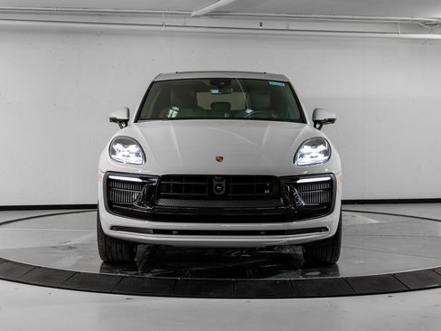 New 2026 Porsche Macan S image 10