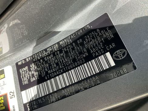 Used 2026 Toyota Camry SE w/ Convenience Package FWD image 29
