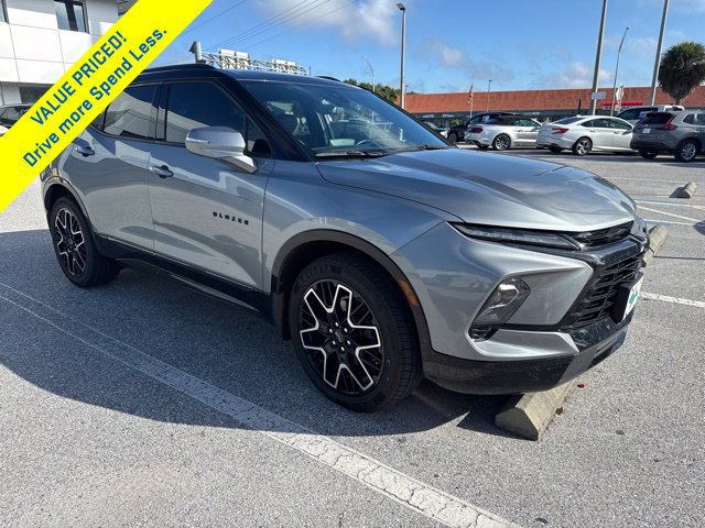 Used 2024 Chevrolet Blazer RS w/ Driver Confidence II Package FWD image 1