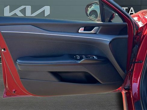 Used 2022 Kia K5 GT-Line image 10