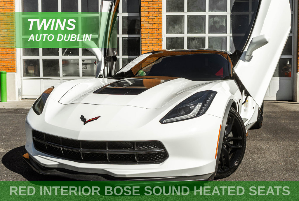 Used 2019 Chevrolet Corvette Stingray Coupe w/ Carbon Flash Badge Package RWD image 1