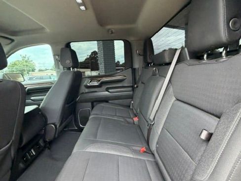 Used 2024 GMC Sierra 1500 Elevation w/ X31 Off-Road Package AWD/4WD image 17