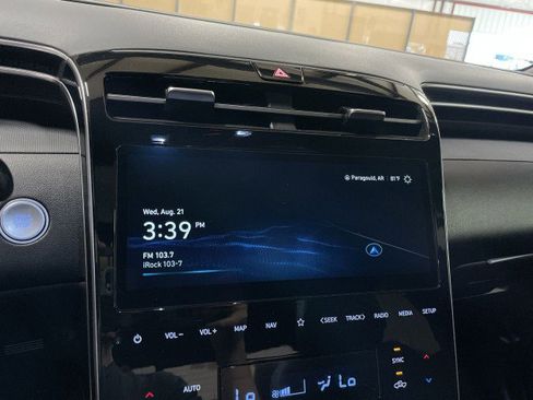 Used 2024 Hyundai Santa Cruz Night image 18