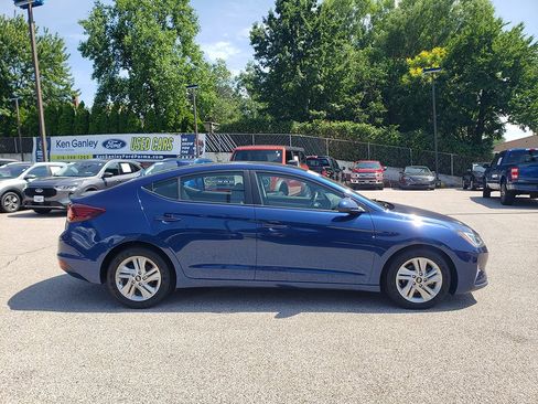 Used 2020 Hyundai Elantra Value Edition w/ Cargo Package (C1) FWD image 4