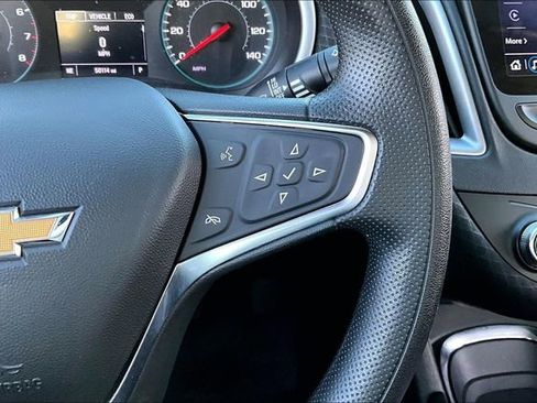 Used 2024 Chevrolet Malibu LT image 12