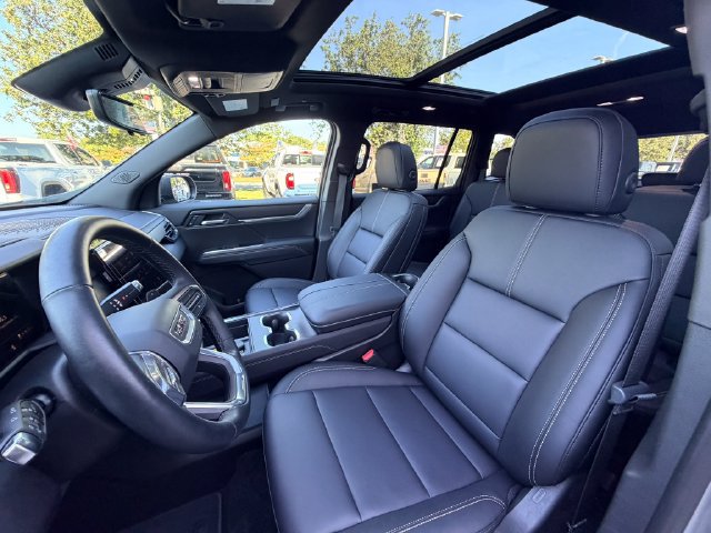 Used 2026 GMC Acadia Elevation w/ Black Edition FWD image 15