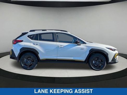 Used 2025 Subaru Crosstrek 2.5i Sport AWD/4WD image 2