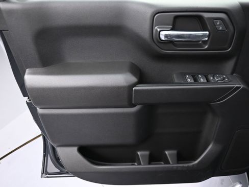 Certified 2023 Chevrolet Silverado 1500 Custom w/ LPO, Dark Essentials Package AWD/4WD image 21