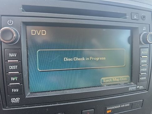 Used 2012 Buick Enclave Leather w/ LPO, Cargo Convenience Pkg image 18