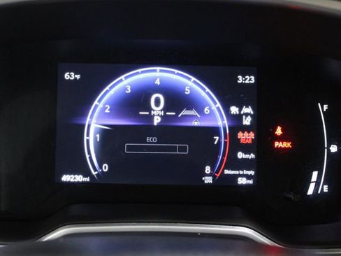 Used 2023 Toyota Corolla Cross XLE w/ Convenience Package AWD/4WD image 11