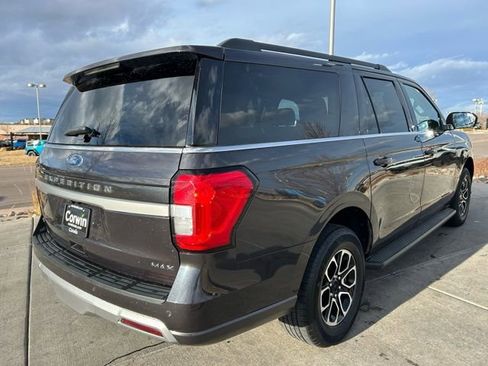Used 2024 Ford Expedition Max XLT image 8