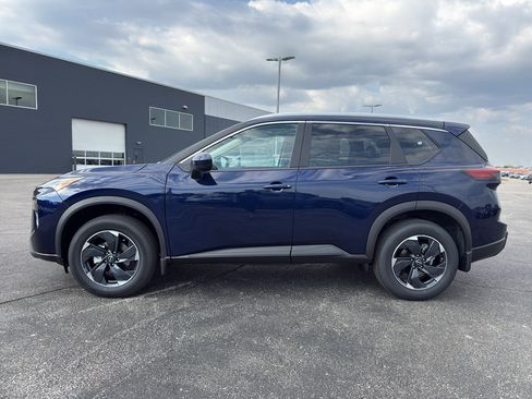 New 2026 Nissan Rogue SV w/ SV Premium Package image 6