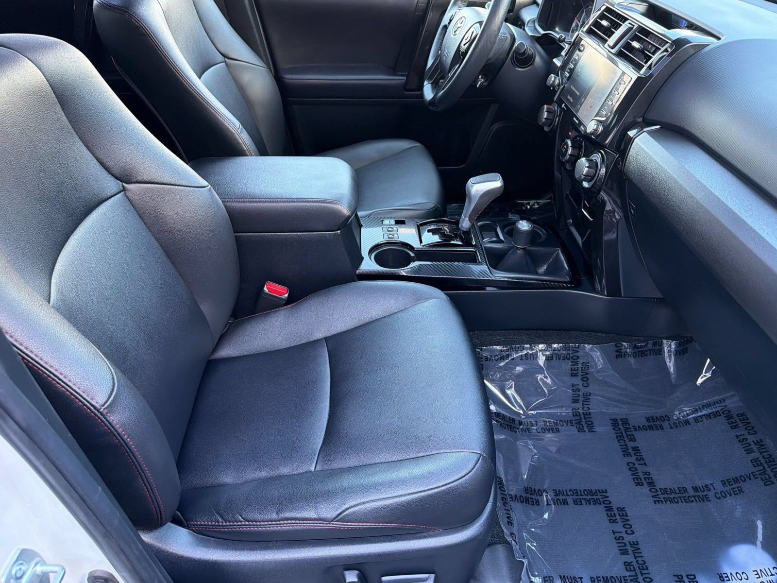 Used 2021 Toyota 4Runner TRD Off-Road Premium w/ Moonroof Package AWD/4WD image 27