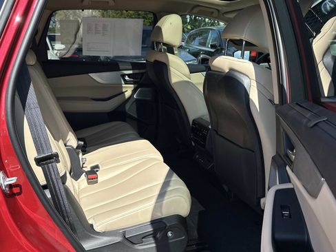 Certified 2025 Acura MDX SH-AWD w/ Technology Package image 15