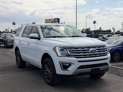 Used 2019 Ford Expedition Limited image 16