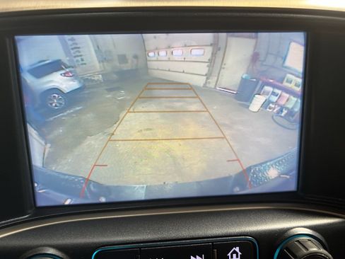 Used 2018 GMC Sierra 3500 Denali w/ Duramax Plus Package image 23