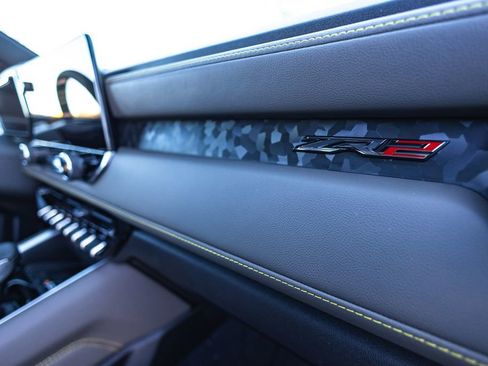 New 2026 Chevrolet Colorado ZR2 w/ Off-Road Front Bumper Package image 35