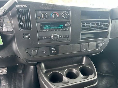 Used 2024 Chevrolet Express 2500 w/ Driver Convenience Package RWD image 21