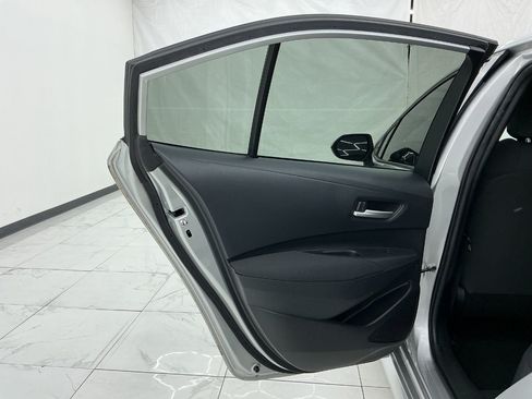 Used 2021 Toyota Corolla LE FWD image 24