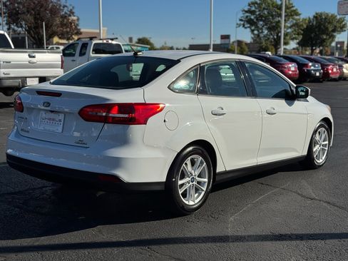 Used 2016 Ford Focus SE image 5