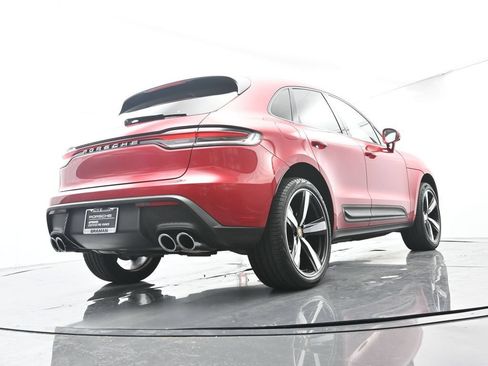 Certified 2025 Porsche Macan AWD/4WD image 50
