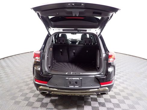 Used 2021 Chevrolet TrailBlazer ACTIV w/ Sun and Liftgate Package image 16