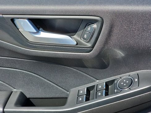 Used 2024 Ford Escape ST-Line AWD/4WD image 32