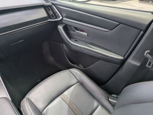 Used 2025 MAZDA CX-90 3.3 Turbo w/ Select Package AWD/4WD image 16