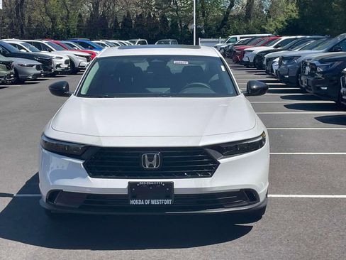 New 2026 Honda Accord Touring image 2