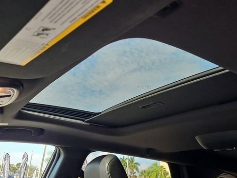 Used 2023 Dodge Durango R/T image 33