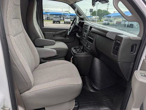New 2026 GMC Savana 2500 Extended w/ Driver Convenience Package RWD image 26