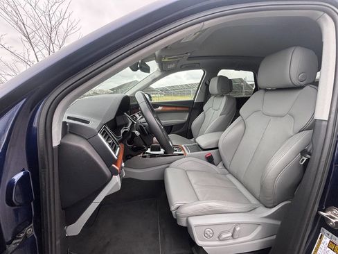 Used 2021 Audi Q5 Prestige AWD/4WD image 5