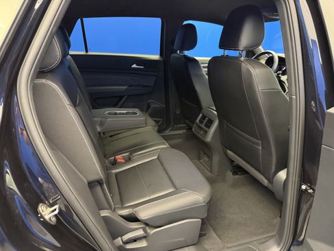 Used 2021 Volkswagen Atlas Cross Sport SE AWD/4WD image 25